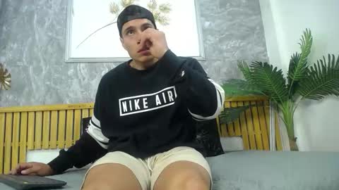 Snapshot of jack_pergurtson01 chatting on December 4, 2025, 10:35 am JACK PERGURTSON online show from December 4, 2025, 10:35 am