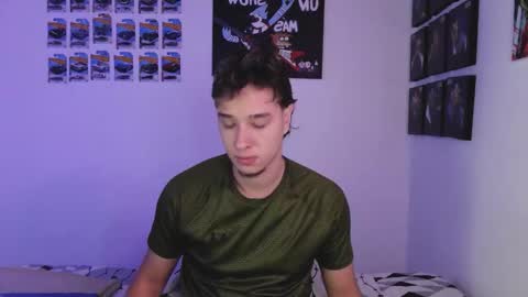 J online show from January 12, 2026, 9:25 am