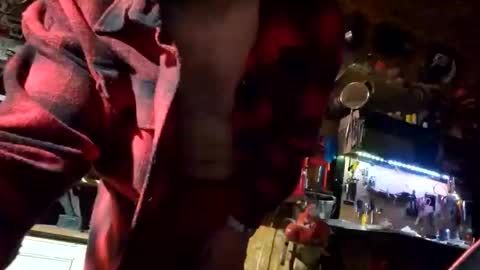 Dess online show from February 21, 2026, 1:28 am