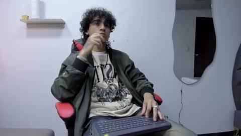 Snapshot of jackestaylor chatting on October 20, 2025, 5:08 am Jackes Taylor online show from October 20, 2025, 5:08 am