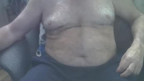 Snapshot of jacket56 chatting on February 8, 2026, 10:24 pm jacket56 online show from February 8, 2026, 10:24 pm