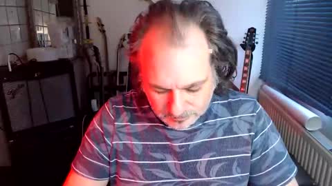 Jack independent model  online show from February 15, 2026, 3:09 pm