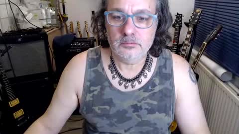 Jack independent model  online show from March 22, 2026, 7:28 pm
