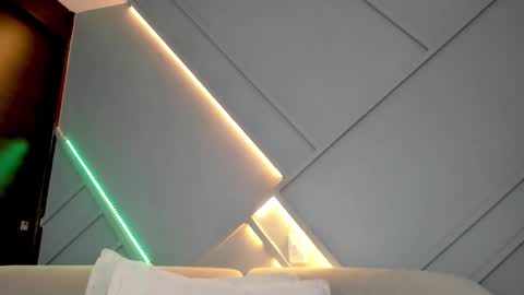 Jackson Wayne online show from March 12, 2025, 11:53 am