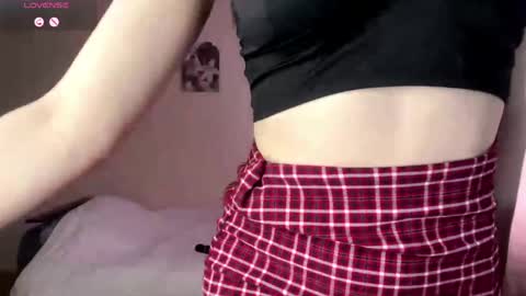 Lillian online show from April 18, 2026, 5:11 am