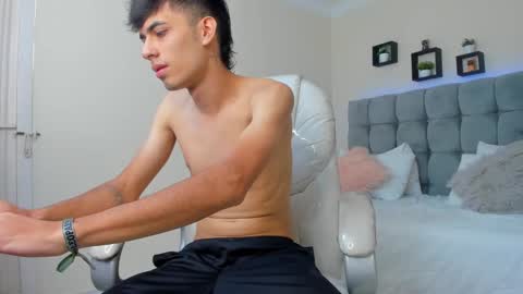 jacob18__ online show from March 10, 2025, 8:34 pm