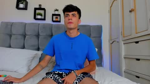 jacob18__ online show from March 12, 2025, 2:20 am