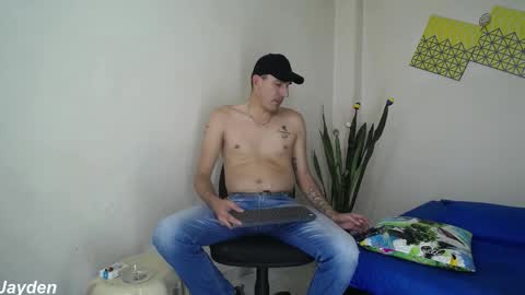 Snapshot of jacobandjayydenn chatting on October 17, 2025, 7:05 pm Jacob And Jayden online show from October 17, 2025, 7:05 pm