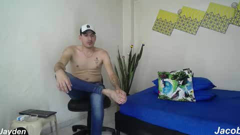 Snapshot of jacobandjayydenn chatting on October 20, 2025, 8:09 pm Jacob And Jayden online show from October 20, 2025, 8:09 pm