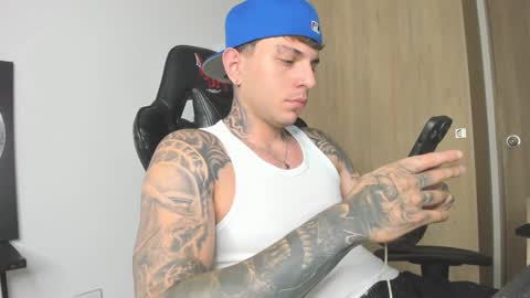 jacobb116 online show from September 29, 2025, 12:05 am