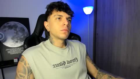 jacobb116 online show from February 2, 2026, 1:04 am