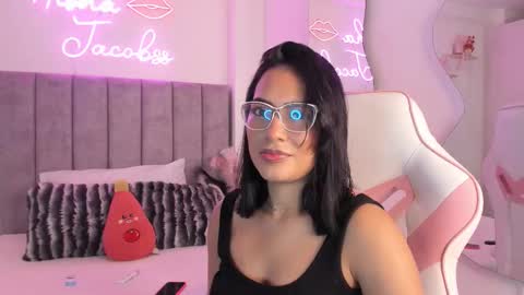 JACOBSS online show from November 7, 2025, 7:36 pm