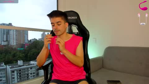 JACOB STONES online show from November 14, 2025, 8:51 pm