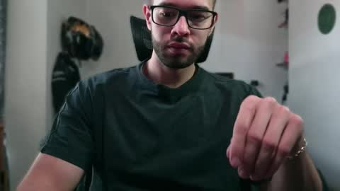 Snapshot of jacobt77 chatting on January 18, 2026, 3:27 pm Jacob online show from January 18, 2026, 3:27 pm