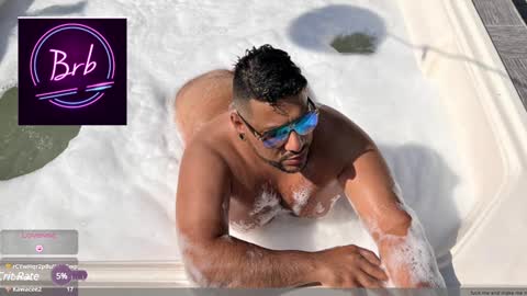 Snapshot of jacoob_woods chatting on December 22, 2024, 6:39 am daddy sir master bear online show from December 22, 2024, 6:39 am