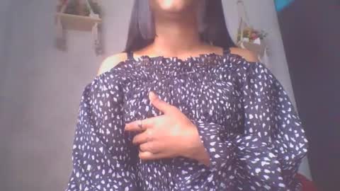 jacqueline_fernandez online show from March 3, 2025, 6:37 am