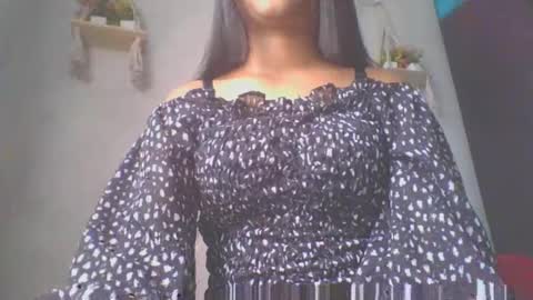 jacqueline_fernandez online show from March 8, 2025, 6:21 am