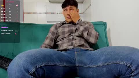 jacobo online show from September 15, 2025, 1:44 pm