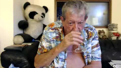 Jacques online show from May 25, 2026, 3:56 am