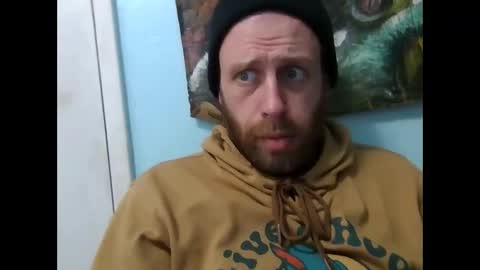 vincentlove online show from December 31, 2024, 8:02 pm