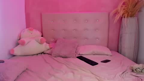 Snapshot of jaddy_lol chatting on January 8, 2025, 7:24 am Vanniall online show from January 8, 2025, 7:24 am