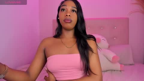 Snapshot of jaddy_lol chatting on February 15, 2025, 3:39 pm Vanniall online show from February 15, 2025, 3:39 pm