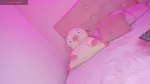 Snapshot of jaddy_lol chatting on February 23, 2025, 2:35 pm Vanniall online show from February 23, 2025, 2:35 pm