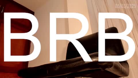 Snapshot of jaddyk_ chatting on March 5, 2025, 11:38 pm JADDYK  online show from March 5, 2025, 11:38 pm