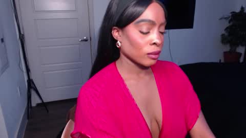 Jade online show from December 16, 2025, 8:03 pm