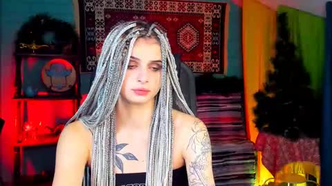 jade_castle online show from December 24, 2024, 12:22 pm