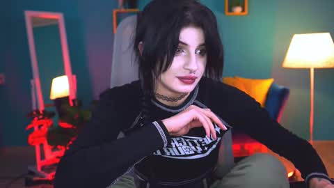 jade_castle online show from October 6, 2025, 4:59 pm