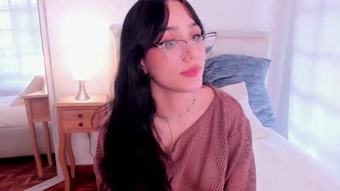 Jade online show from December 27, 2024, 3:48 pm