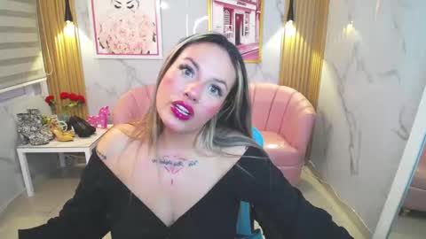 Jade  online show from September 27, 2025, 4:39 am