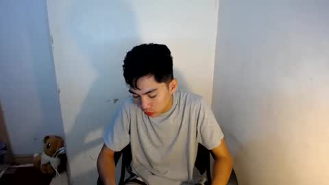 Jade online show from December 25, 2024, 8:18 am