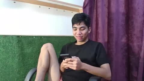 Jade online show from January 6, 2025, 3:40 pm