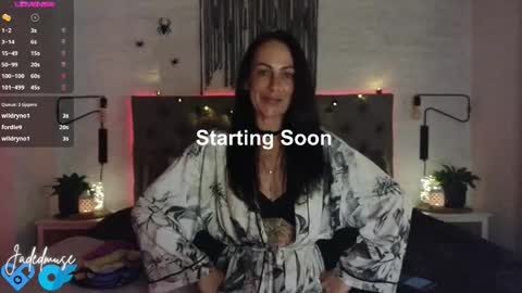 Jade online show from October 31, 2025, 8:10 pm