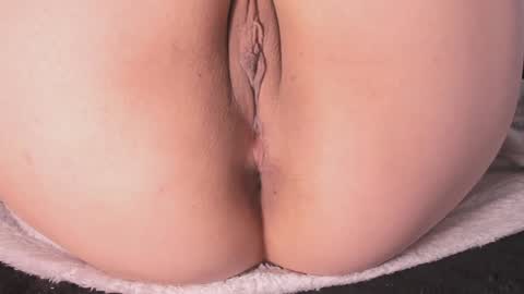 jadeestudios online show from January 23, 2025, 5:21 pm