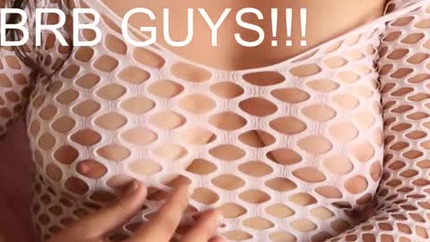 jadeestudios online show from February 13, 2025, 4:39 pm