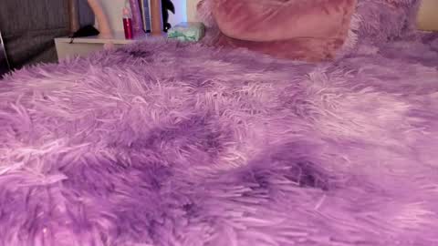 jadeestudios online show from September 23, 2025, 6:16 am