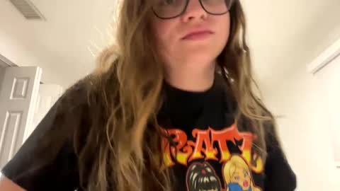 jademonroe0522 online show from September 29, 2025, 11:04 am