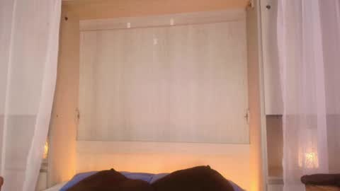 Snapshot of jademuller_ chatting on September 25, 2025, 8:56 pm JADE online show from September 25, 2025, 8:56 pm