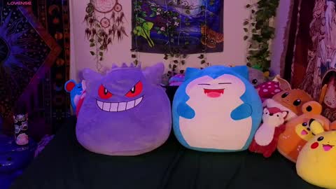 jadeplant online show from January 13, 2025, 9:20 pm