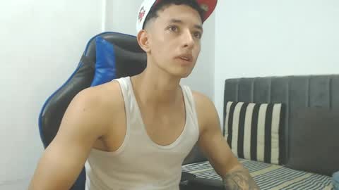 Hi guys im new 3 online show from April 16, 2026, 12:22 am