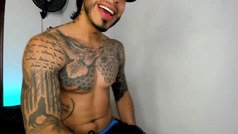 Snapshot of jakee_brown chatting on January 15, 2025, 1:56 am Santiago online show from January 15, 2025, 1:56 am