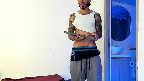 Snapshot of jakee_brown chatting on February 15, 2025, 8:11 am Santiago online show from February 15, 2025, 8:11 am