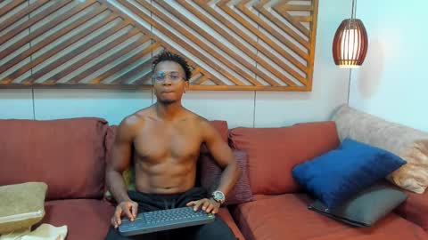   online show from March 1, 2025, 7:48 pm