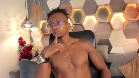   online show from March 4, 2025, 11:22 pm