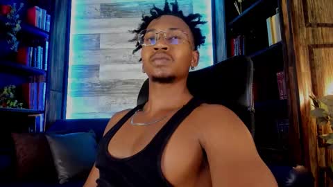   online show from December 5, 2025, 4:43 am