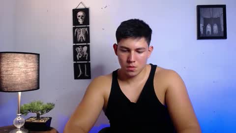 james_cr online show from November 7, 2025, 3:06 am