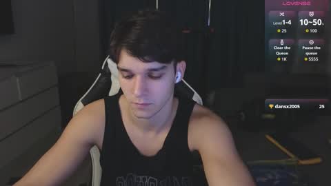 James online show from November 9, 2025, 9:46 pm